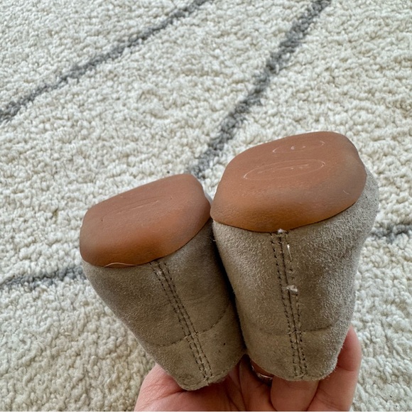 See Kai Run Avery Shearling First Walker - Picture 3 of 6